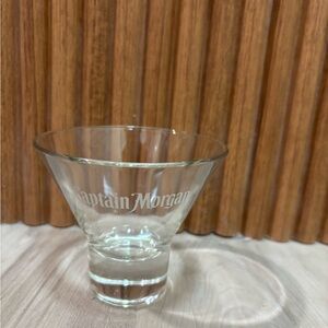 Drinkware for Dining with Elegant Design